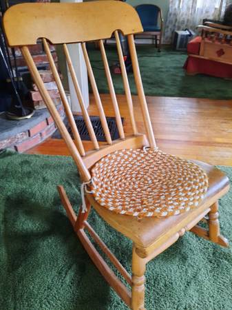 Boston Rocker 1