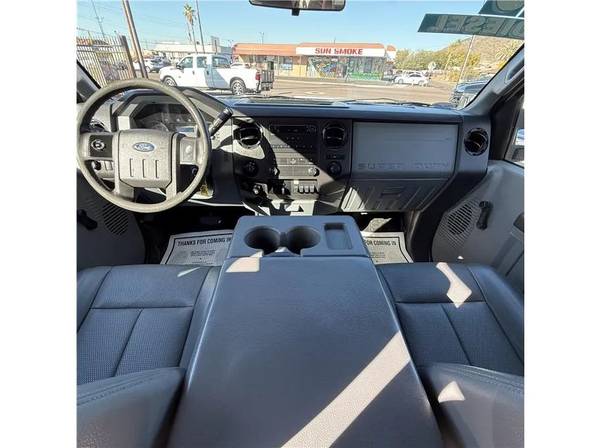 2015 Ford F350 Super Duty - Photo 12