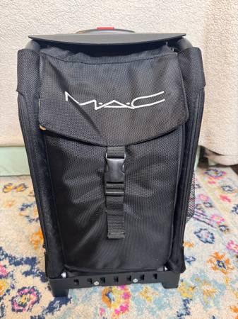 MAC Zuca Case 1