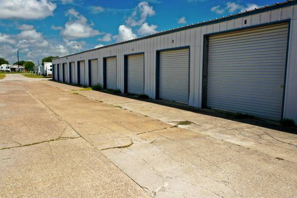$54 / 200ft2 - 10x20 Storage Units – Drive-Up Access in Aransas Pass (First Month Hal (aransas pass)64036539991041122