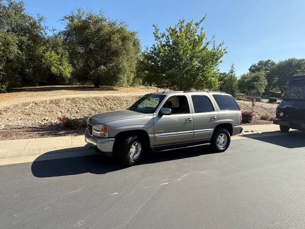 2004 gmc yukon slt - $3,800 (Rocklin)63619407186817122