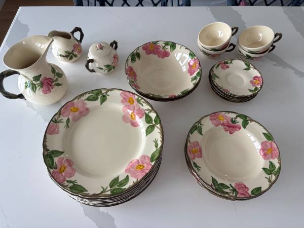Franciscan Dinnerware 1