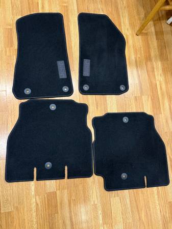 Nuevas alfombras para Jeep Wrangler JL 2018-2025 - $125 (Sterling)634711460600351214