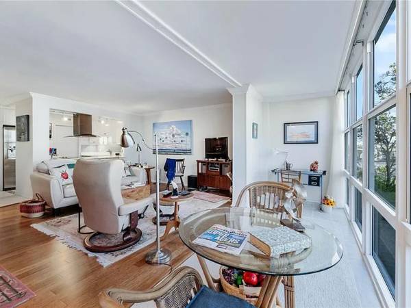 $89 / 2br - 1038ft2 - Waterfront (Daytona Beach)63791549745921121