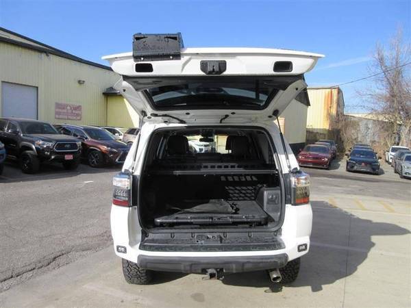2018 Toyota 4Runner TRD Pro 4x4 SUV de 4 puertas, llama o envía un mensaje hoy - $38,995 (+ House of Kars)63439927943555124