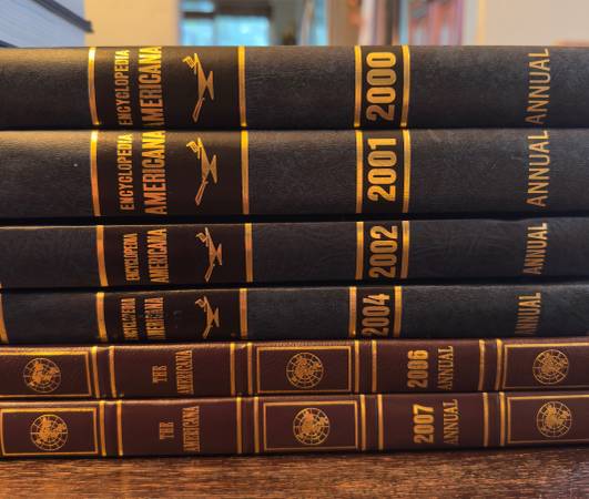 ENCYCLOPEDIA AMERICANA - books & magazines - by owner - sale