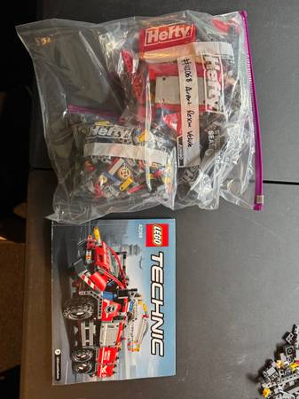 Lego Technic 42068 1