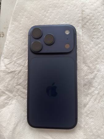 iPhone 17 Pro 1
