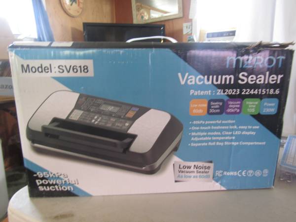 MZROT VACUUM SEALER MODEL SV618 NEW IN BOX 1