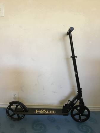 Like New HALO Children's Roller Skating car 1