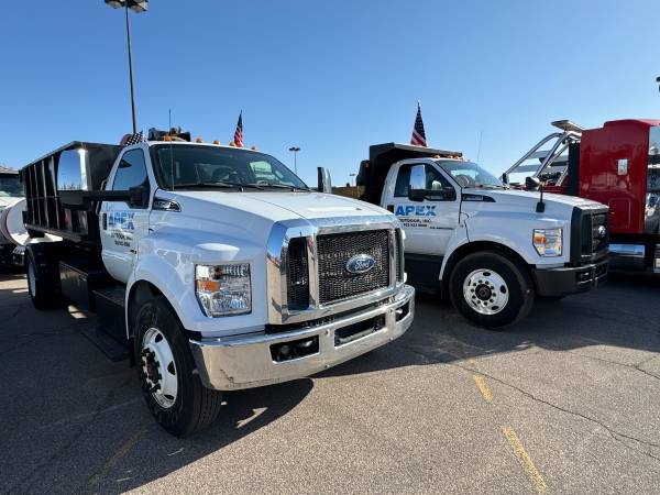 SNOW PLOW OPERATORS:  TRUCKS & SKIDS  (To $45/hr) 1