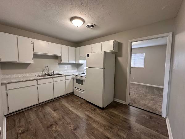 $1,050 / 1br - 650ft2 - 5..4..3..2..1...¡Así de rápido se agotan! ¡Aprovecha tu apartamento de una habitación hoy mismo! (Knoxville)63815694937219123