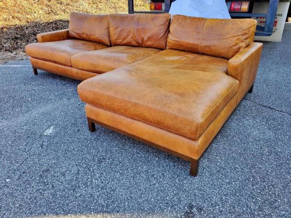 Lexington High-End Leather Sectional 1
