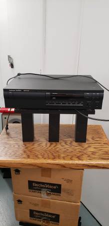 Vintage Harman Kardon  CD Player .  Japan 1