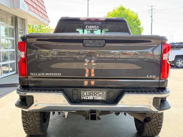 2020 Chevrolet Silverado 2500HD - Photo 4