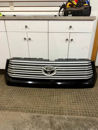 Toyota Bumper 1