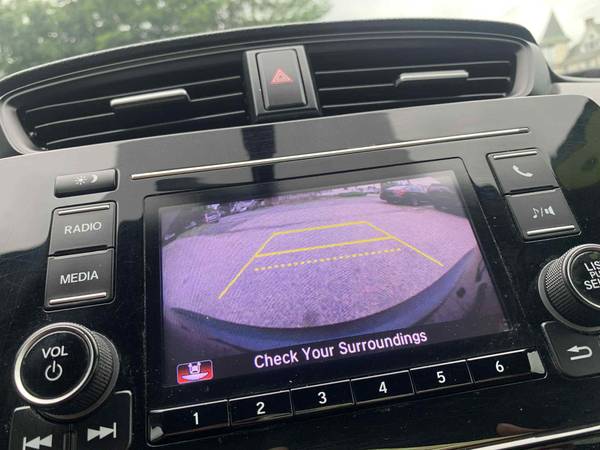 2018 honda cr v - $19,990 (BROCKTON)63654725180931124