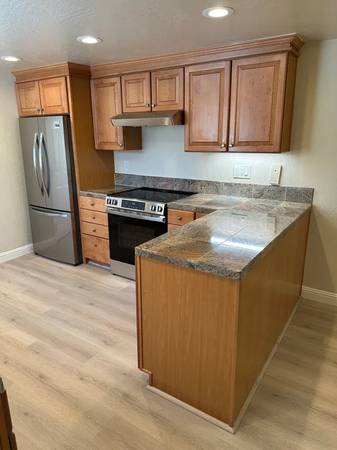 $2,000 / 3br - 1170ft2 - 🖤Bright 3BD/2BA Duplex - Walk to Pool, Park & Basketball Court!!! (danville / san ramon)64023717121409121