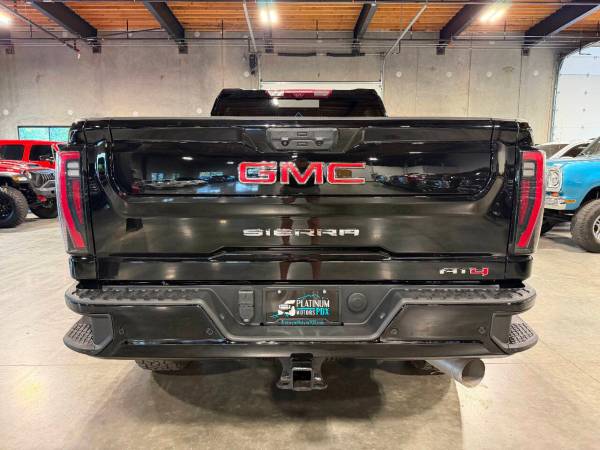 2024 GMC Sierra 2500HD - Photo 3