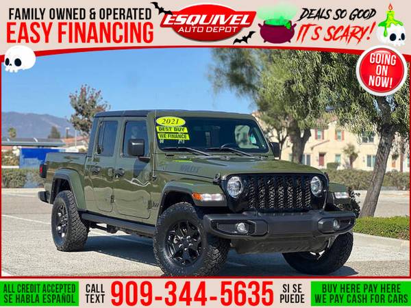1 2021 Jeep Gladiator Willys 4x4 4dr Crew Cab 5.0 ft. SB 1