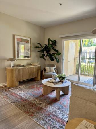 $2,877 / 3br - 1107ft2 - Newly Renovated 3 bed, 2 bah Available NOW!! (Murrieta, CA)64028084333441124