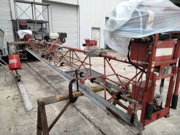 Allen Truss Screed 32.5 Feet Honda Engine 1