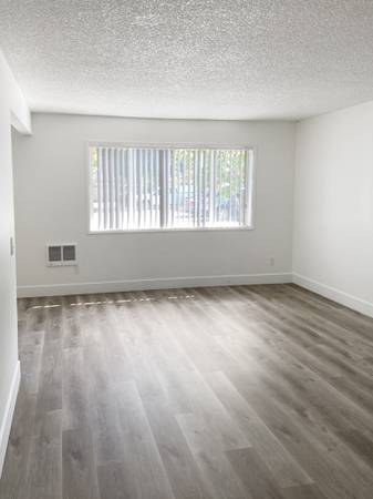 $1,685 / 2br - 840ft2 - SE Portland Paradise! 2-Bedroom Unit For Rent! (Portland)63842025260547124