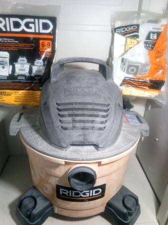 Ridgid Shop Vac 1