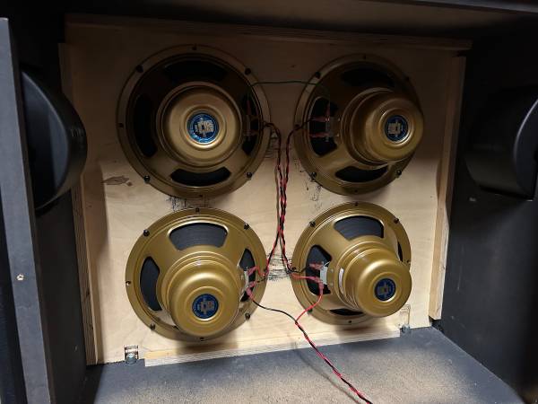 4 x 10 Cab loaded with Celestion Alnico Gold Speakers (Minty) 1