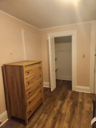$800 / 1br - 150ft2 - Furnished room with shared Bath and Kitchen for rent (New Rochelle)63912047257858123