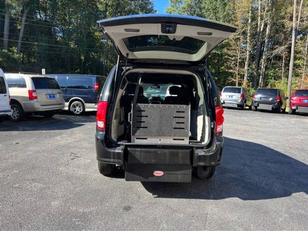 2019 *Dodge* *Grand* *Caravan* *SXT* HANdicap furgón para sillas de ruedas, pasajeros - $34,900 (Dodge Grand Caravan)63620344439169122