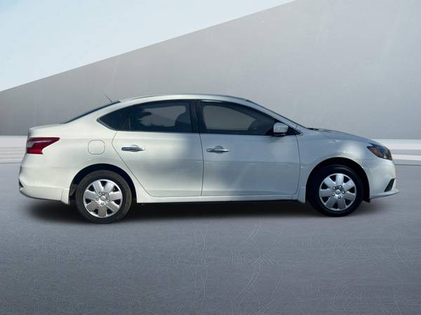 Coches con $500 iniciales - Mal crédito - Sin crédito 2019 Nissan Sentra - $500 (Phoenix AZ)63470415433219121