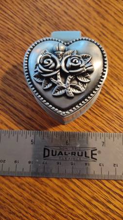 Metal Rose Design Black Velvet-Lined Trinket Jewel Rosary Hinged Box 1