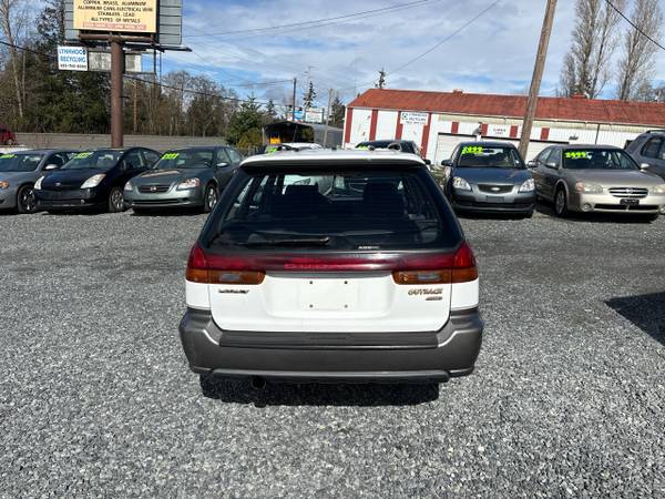 1998 Subaru Legacy Wagon Outback Limited AWD - $2.999 (Lynnwood, WA)63441509523841123