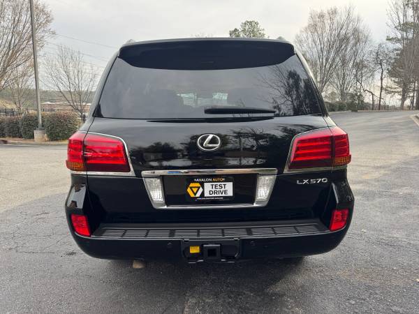 2011 Lexus LX570 - $26,995 (Alpharetta)63620404546945123