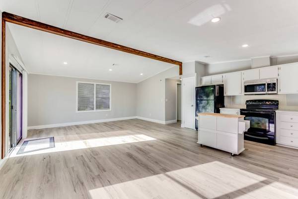 $1,200 / 2br - 1000ft2 - Home for Rent or Lease purchase (Ormond)63791498287491120