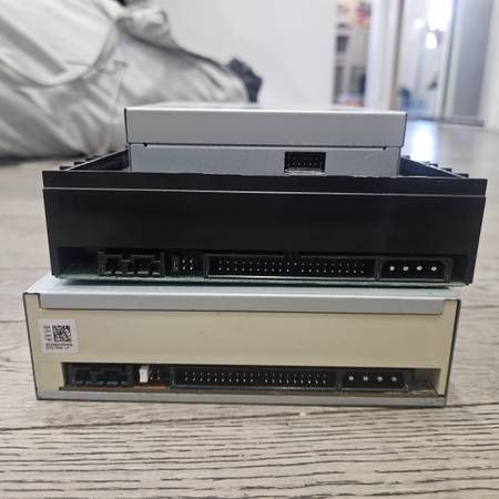 UNTESTED) Toshiba Samsung DVD-ROM Drive, CD/DVD Rewriter, and TEAC