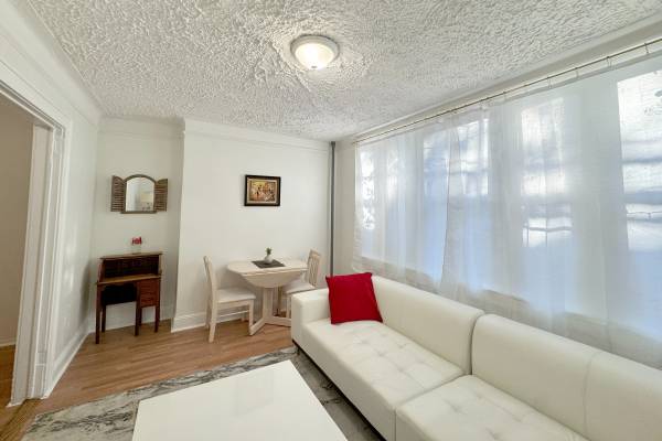 $3,000 / 2br - 850ft2 - Furnished Two Bedroom Apartment Available for Short Term lease (Sound View)63661238443267121