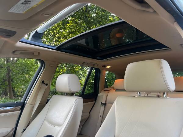 BMW x3 - $5,50063654710547587121