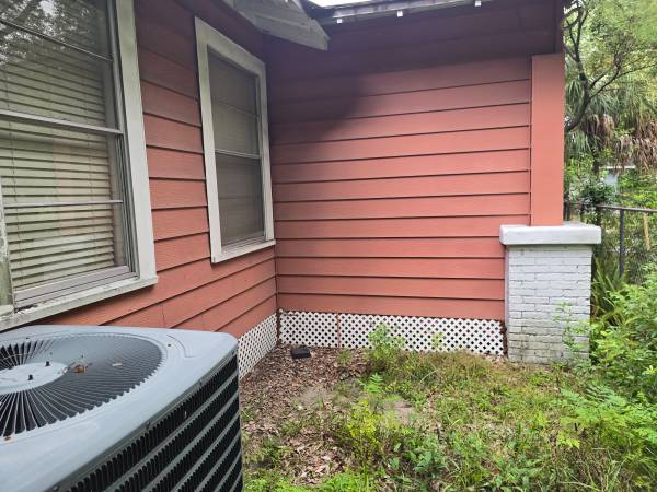$299,000 / 3br - 1480ft2 - Southeast Seminole Heights 3/2 Under 300K - Fixer Upper (Tampa, FL)63980539010946124