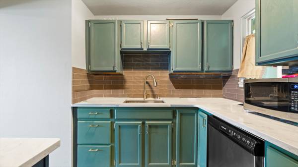 $355,000 / 3br - Totally renovated! Just move in! (PASCO)64030645273857124