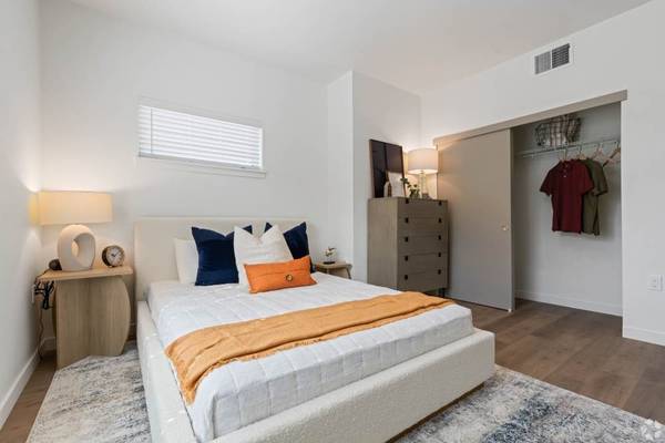 $2,999 / 3br - 1274ft2 - 4 Floors, Located in West Sacramento, 3/BD 2/BA (Southport)64044023002499124