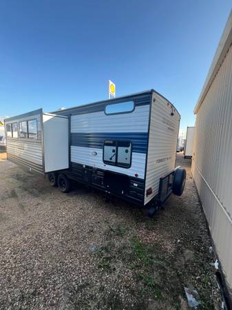 2026 Cherokee 26KF 1