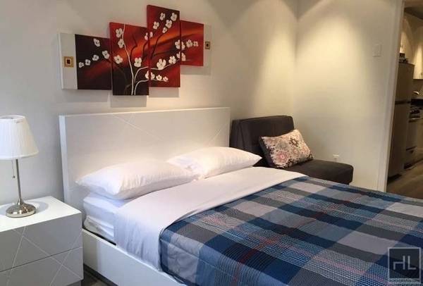 Studio Apartment for Sublet – Cozy, Bright, and Convenient 1