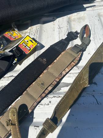 6 rifle slings, 2 new, 4 used - $45 (Bellingham)63435861969283123
