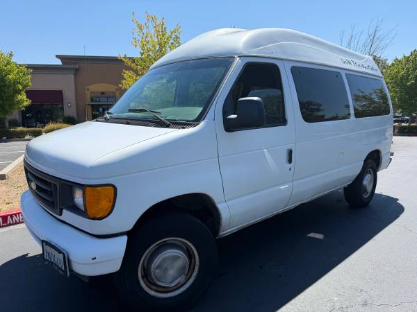 2004 Ford E250 handicap van high top passenger van or camper - $3,800 (Elk Grove)63619211644675121