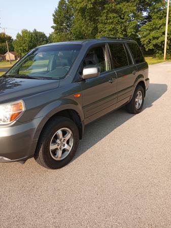 2008 Honda pilot EXL - $5,75063621797498243121