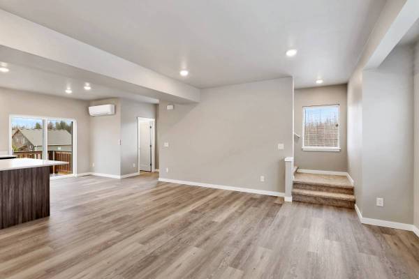 $2,300 / 3br - 1404ft2 - $2,300 / 3 br - New 3 Bed, 2.5 Bath Townhome (Private Landlord) (Ferndale)63920957955586123