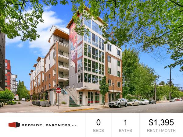 Spacious Loft in Downtown Redmond! Available Now! **Up to $1200 Off!! 1