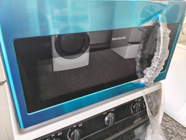 Microwave Brand New Stainless Steel Frigidaire Range 1